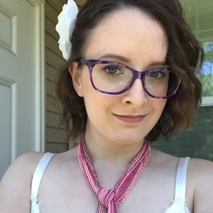 Meet your Posher, Carollynn